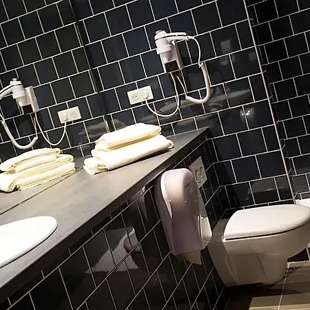 Le Patio Pensionat 4*
